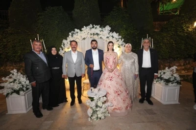 Vali Masatlı, genç çiftin nişan mutluluğuna ortak oldu
