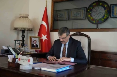 Vali Mustafa Çiftçi’nin &quot;Erzurum Kongre Binası&quot; mesaisi
