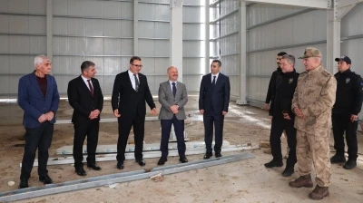 Vali Osman Varol Samsat il&ccedil;esinde incelemelerde bulundu
