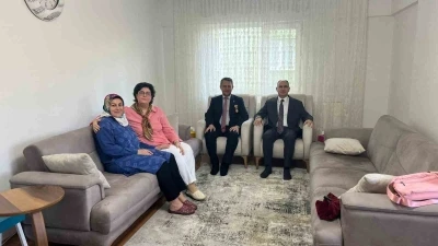 Vali Özkan: &quot;Şehitlerimiz ve gazilerimiz birliğimizin harcıdır&quot;
