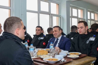 Vali S&ouml;zer&rsquo;den Bilecik POMEM&rsquo;e ziyaret
