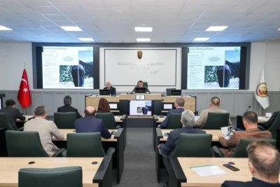 Vali S&ouml;zer, İl Genel Meclisi toplantısına katıldı
