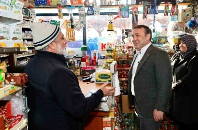 Vali S&ouml;zer İnhisar &rsquo;da esnaf ve vatandaşlarla buluştu
