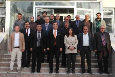 Vali Taşolar&rsquo;dan Halfeli Beldesine iade-i ziyaret
