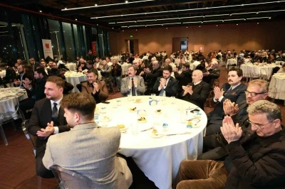 Vali Tavlı&rsquo;dan iftar programında anlamlı mesaj: "Nice Kızılelmalarla buluşmak dileğiyle"
