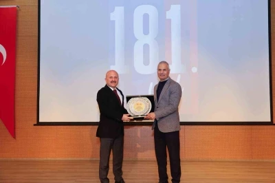 Vali Varol, g&uuml;venli s&uuml;r&uuml;ş eğitim seminerine katıldı
