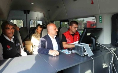 Vali Varol, mobil göç noktası araçlarını inceledi
