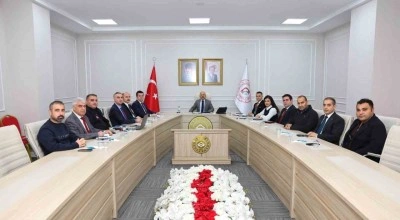 Vali yardımcılarıyla değerlendirme toplantısı yapıldı