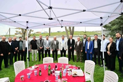 Vali Yılmaz yağmur ve ş&uuml;k&uuml;r duası programına katıldı

