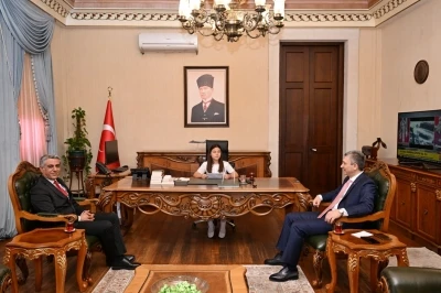 Valilik makamını temsili devralan Nazenin: "Savaşların değil oyunların konuşulduğu bir gelecek i&ccedil;in barış &ccedil;ağrımızı yineliyoruz"
