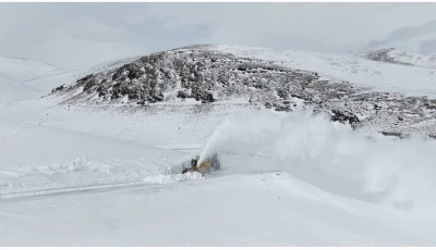 Van&rsquo;da 53 yerleşim yerinin yolu kapalı
