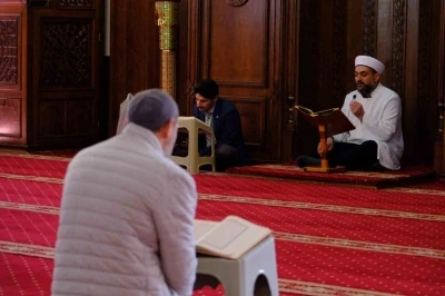 Van&rsquo;da asırlık mukabele geleneği manevi atmosferde devam ediyor
