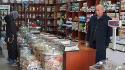 Van&rsquo;da bahar ge&ccedil;işi aktarlara ilgiyi artırdı
