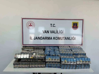 Van&rsquo;da g&uuml;mr&uuml;k ka&ccedil;ağı malzeme ele ge&ccedil;irildi
