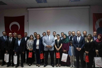 Van’da &quot;Eğitimde İyi Örnekler&quot; ödülleri sahiplerini buldu
