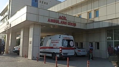 Van&rsquo;da silahlı ve bı&ccedil;aklı kavga: 5 yaralı
