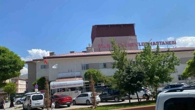 Van&rsquo;da silahlı ve sopalı kavga: 15 yaralı
