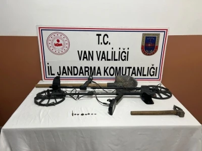 Van’da tarihi eser kaçakçılığı operasyonu: 4 gözaltı
