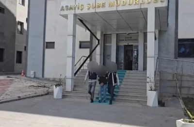 Van&rsquo;da vicdanları sızlatan hırsızlık: SMA bağış kutusunu &ccedil;alan ş&uuml;pheliler tutuklandı
