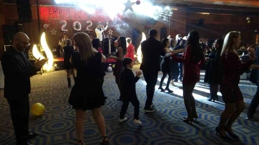 Van&rsquo;da yeni yıl coşkuyla kutlandı
