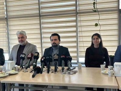 Van İl Sağlık M&uuml;d&uuml;r&uuml; Tosun: "Şehir hastanesinin 2028&rsquo;de hizmete a&ccedil;ılması planlanıyor"
