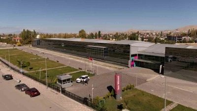 Van M&uuml;zesi bakım ve onarım &ccedil;alışmaları nedeniyle ge&ccedil;ici olarak kapatıldı

