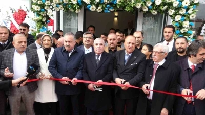 Van TV yeni vizyonuyla yeniden yayında
