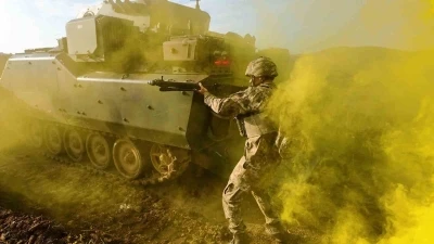 Vatan savunmasının kahramanları zorlu eğitimlerden ge&ccedil;iyor
