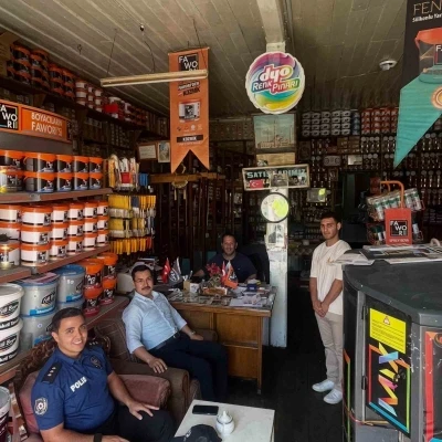 Vatandaş odaklı hizmet anlayışıyla dikkat &ccedil;eken Akyaka Kaymakamı Demirtaş esnaf ile buluştu
