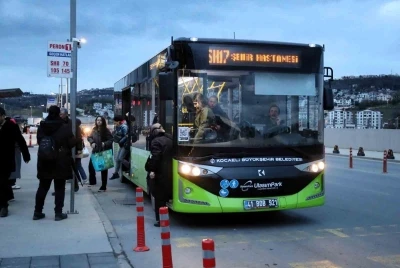 Vatandaşlar Şehir Hastanesi&rsquo;ne direkt ulaşımdan memnun
