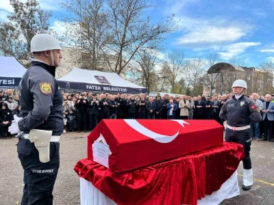 Vefat eden polis memuru törenle uğurlandı
