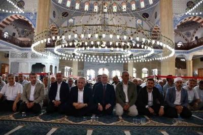 Vezirk&ouml;pr&uuml;&rsquo;de 23 hafız i&ccedil;in icazet t&ouml;reni
