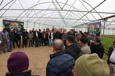 Vezirk&ouml;pr&uuml;&rsquo;de &ccedil;ift&ccedil;iye 12 bin 500 meyve fidanı
