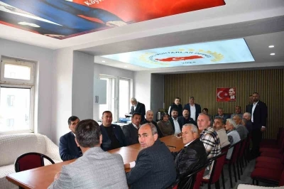 Vezirk&ouml;pr&uuml;&rsquo;de muhtarlar derneğinde se&ccedil;im: Kılı&ccedil; g&uuml;ven tazeledi
