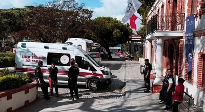 Vicdansızlığın böylesi: 2 aylık bebek sokağa terk edildi
