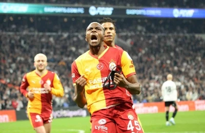 Victor Osimhen, bu sezonki 18. gol&uuml;n&uuml; attı
