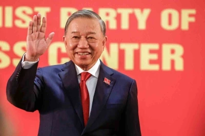 Vietnam&rsquo;da Kom&uuml;nist Parti Genel Sekreteri To Lam yeniden g&ouml;revde
