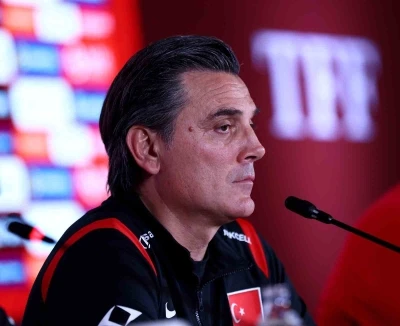 Vincenzo Montella: "Ben hayalperest, &ccedil;ok b&uuml;y&uuml;k hedefleri olan bir insanım"
