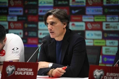 Vincenzo Montella: &quot;Duygusal anlamda bu maçı çok hissettik ama o duyguları yönetemedik&quot;
