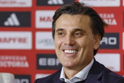 Vincenzo Montella: &quot;Odağımız mart ayında oynayacağımız play-off maçları&quot;

