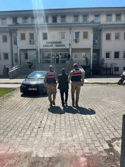 Viranşehir&rsquo;de aranan şahıs yakalandı
