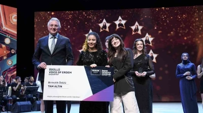 Voice of Erdem m&uuml;zik yarışması coşkuyla sona erdi
