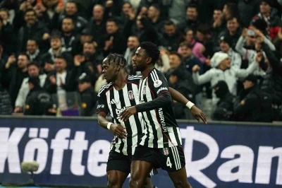 Wilfred Ndidi, 2. gol&uuml;n&uuml; attı
