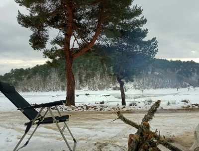 Yağan kar sonrası Adliye G&ouml;ledi piknik&ccedil;ilerin akınına uğradı
