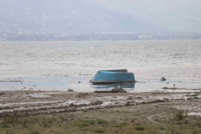 Yağışlar Sapanca G&ouml;l&uuml;&rsquo;nde seviyeyi artırdı ancak risk hala devam ediyor
