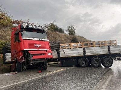 Yağışlı hava kazayı beraberinde getirdi
