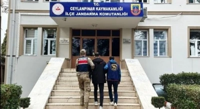 Yağma su&ccedil;undan aranan şahıs yakalandı
