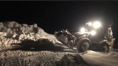 Yakacakları kalmayan k&ouml;yl&uuml;lerin imdadına kaymakamlık yetişti