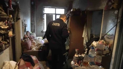 Yalnız yaşayan adamın evinde korkunç manzara
