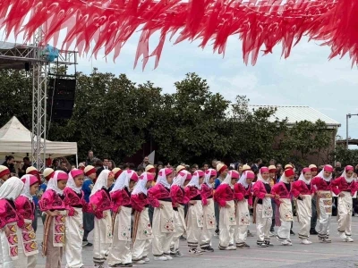 Yalova&rsquo;da 23 Nisan coşkusu
